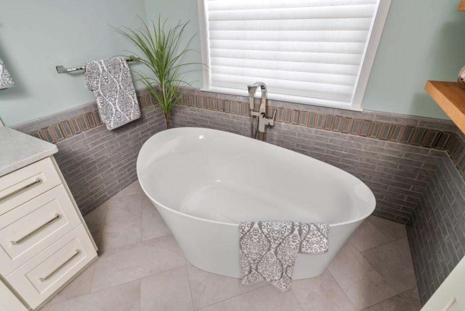 bathroom remodeling project